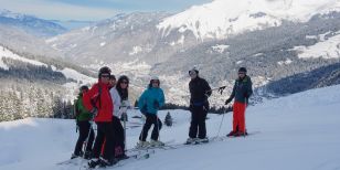 ski trips for singles over 40