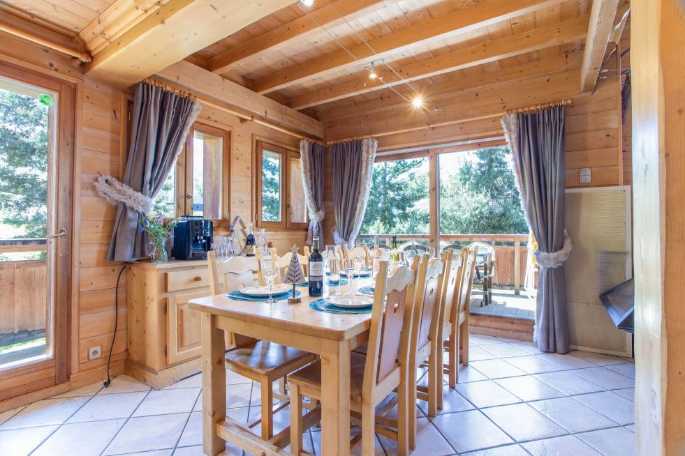 Dining area in Chalet Bouc Blanc