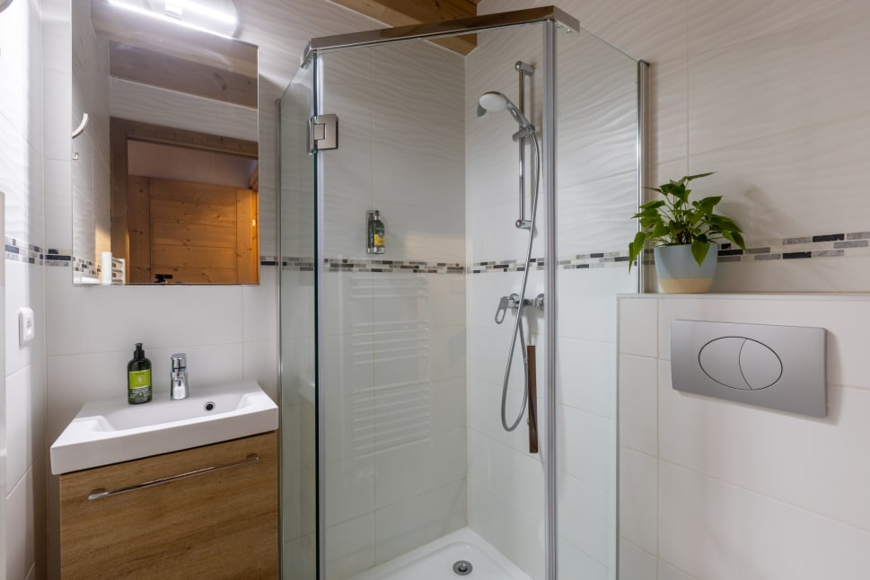 Bathroom in Les Suites de l'Alpe